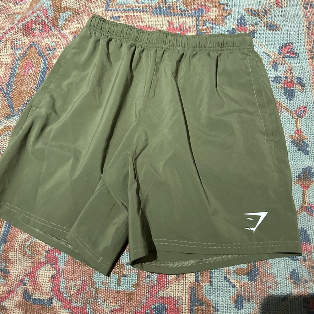 NWOT Gym shark Shorts
